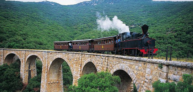 Pelion_train_Greece